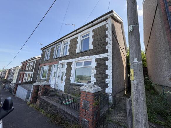 3 bed property, in 24 Oakland Terrace, £79,000