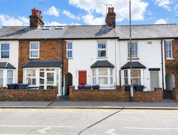 2 bed property, in Highbury road, £375,000