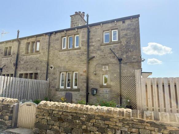 3 bed property, in Town Head, £485,000