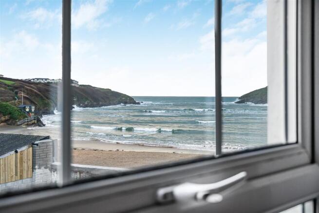 4 bed property, in Porth Bean Road, £595,000