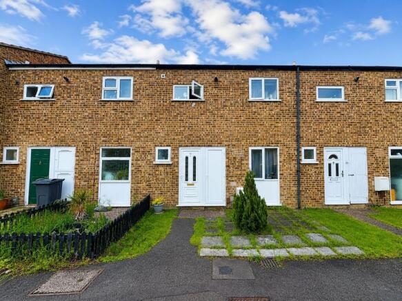 3 bed property, in Watergall, £170,000