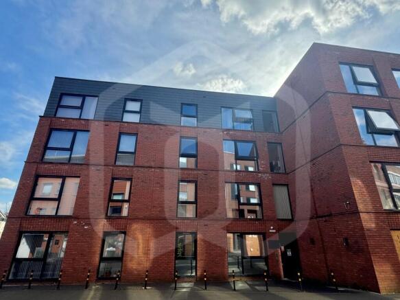 1 bed property, in Jewel Court, £120,000