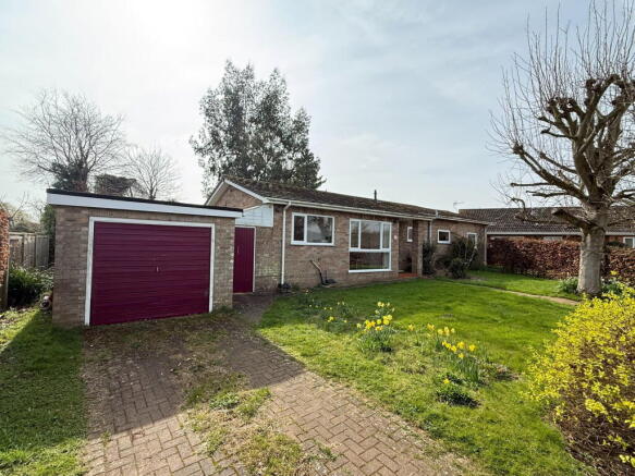 4 bed property, in Grundisburgh, £475,000