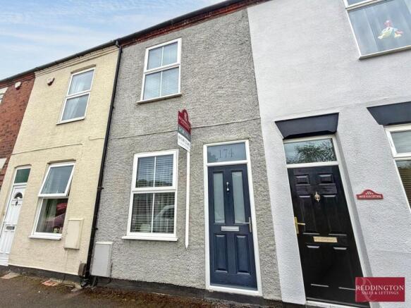 2 bed property, in Ashby Road, £185,000