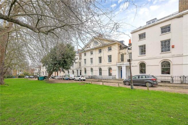 9 bed property, in Camberwell Grove, £2,500,000