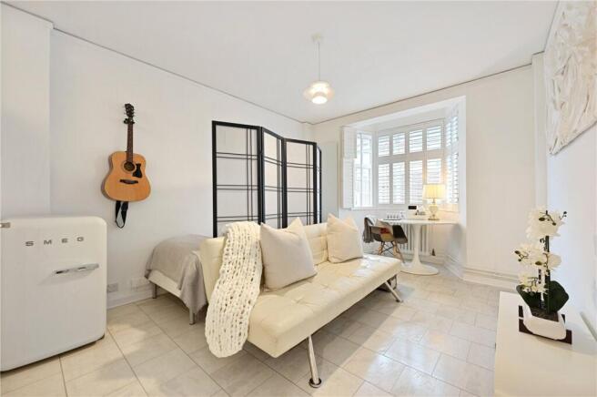 Studio, in Woburn Place, £335,000