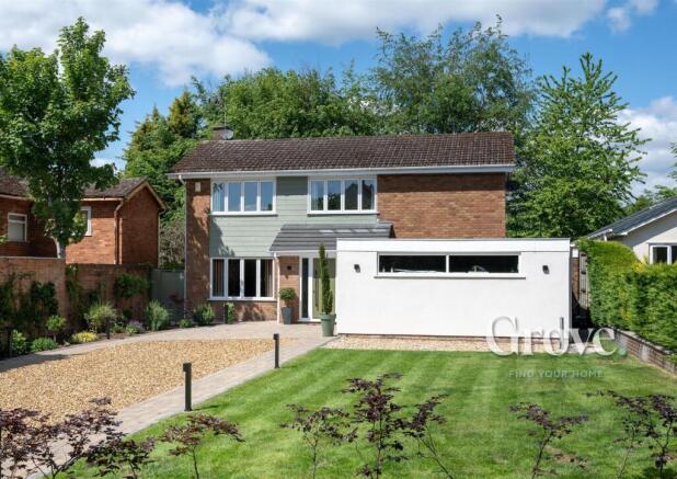 3 bed property, in Kidderminster Road, £765,000