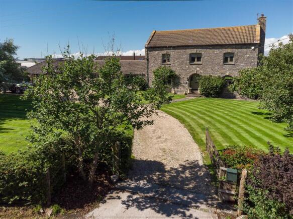 5 bed property, in Silver Moor Lane, £1,300,000