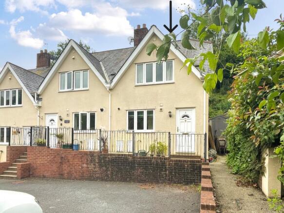 2 bed property, in Townsend, £269,950