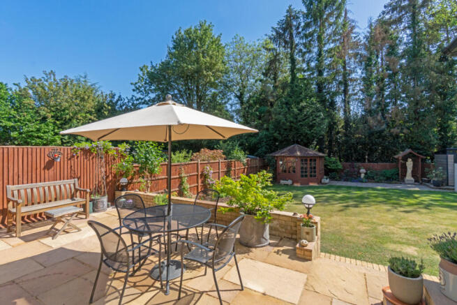 4 bed property, in Standon Road, £780,000