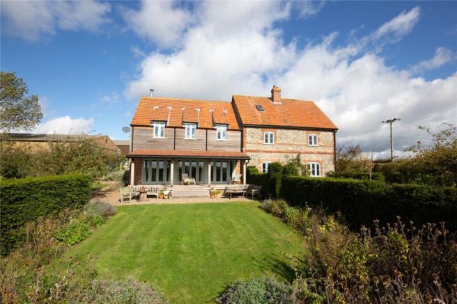 5 bed property, in Wighton Road, £1,185,000