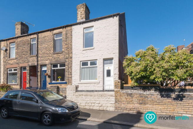 3 bed property, in Ellenbro Road, £200,000