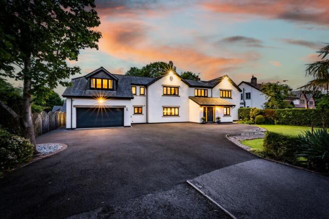 5 bed property, in Sunnimeade Farm, £1,500,000