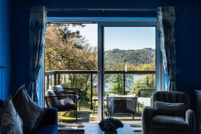 4 bed property, in Belsfield Terrace, £595,000