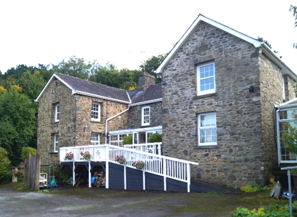 15 bed property, in Cwmann, £775,000