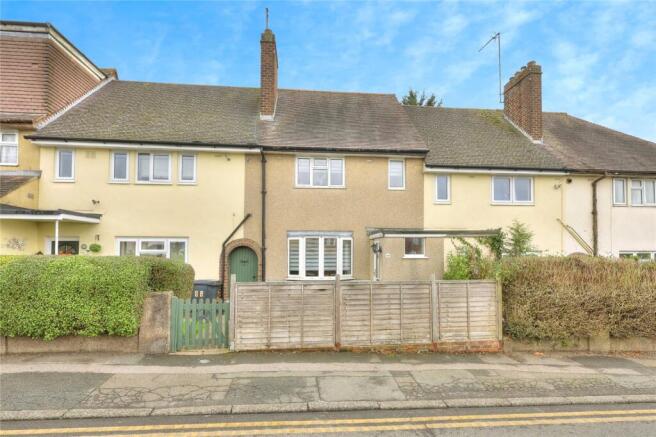 2 bed property, in Nursery Lane, £195,000