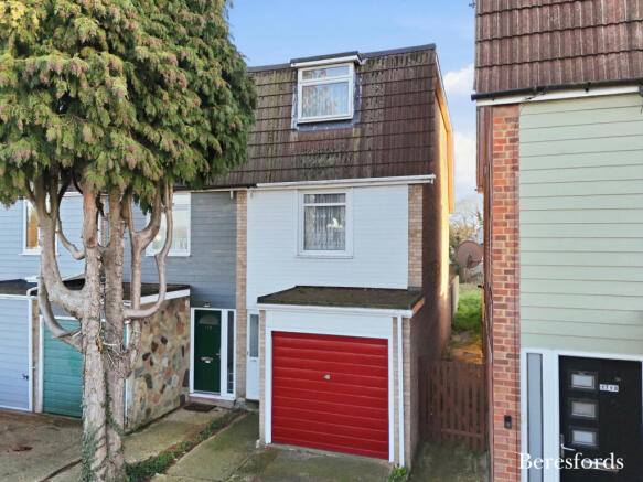 3 bed property, in Church Road, £415,000