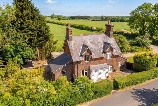 2 bed property, in 1 Redricks Cottage, £395,000