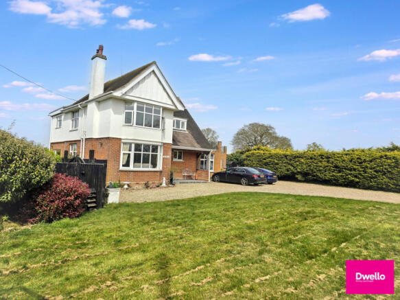 6 bed property, in Harwich Road, £775,000
