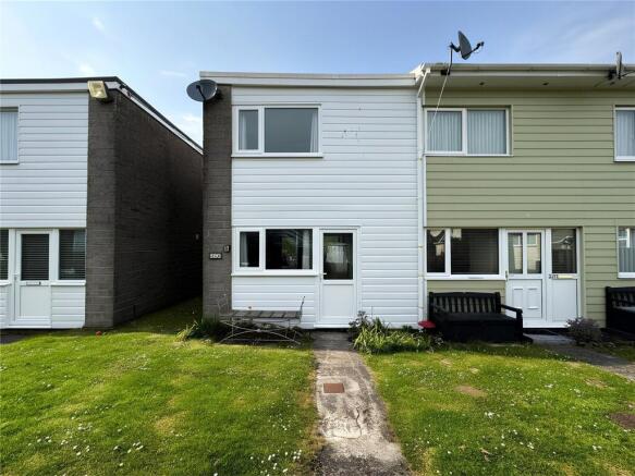2 bed property, in Trewent Park, £85,000