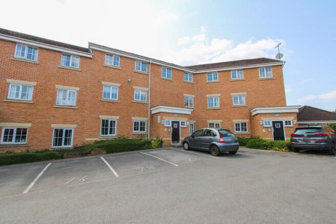 Land, in 74 Jenkinson Grove, £70,000