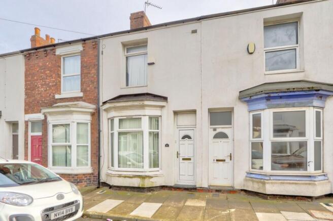 2 bed property, in Meath Street, £60,000