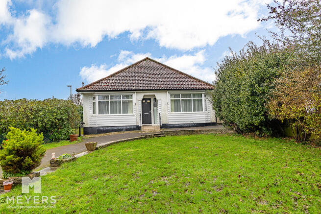 4 bed property, in Oak Avenue, £565,000