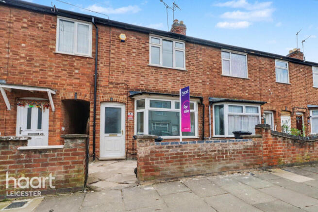 2 bed property, in Prestwold Road, £225,000
