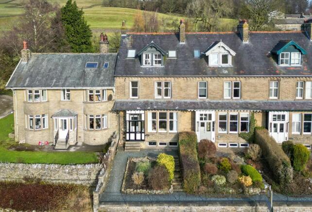 5 bed property, in West End, £410,000