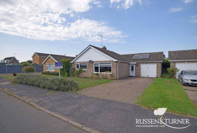 3 bed property, in Gravel Hill Lane, £280,000