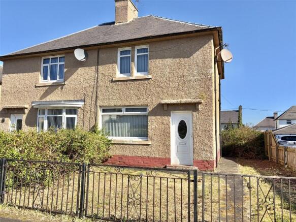 2 bed property, in Scott Street, £95,000