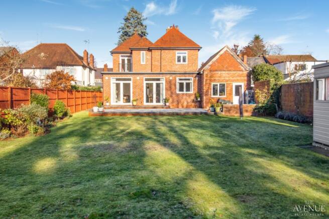5 bed property, in Station Road, £1,000,000