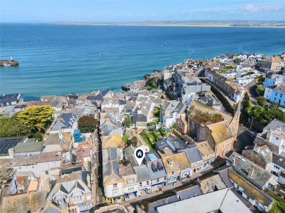 2 bed property, in Tregenna Hill, £399,950
