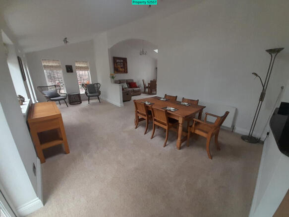 5 bed property, in The Linkway, £1,394,995