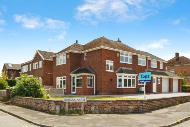 4 bed property, in Firbrook Avenue, £392,000