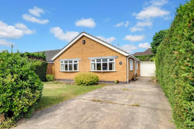 3 bed property, in Ramsey Drive, £350,000