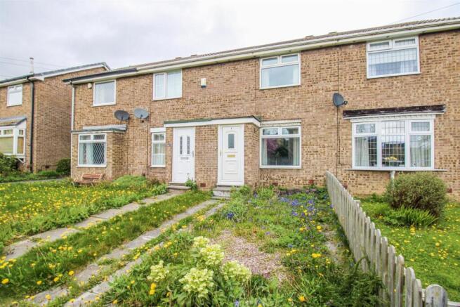 2 bed property, in Branstone Grove, £140,000