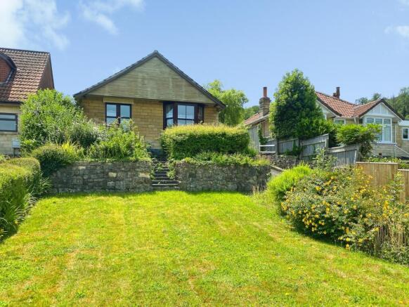 3 bed property, in BATHAMPTON - Warminster Road, £450,000