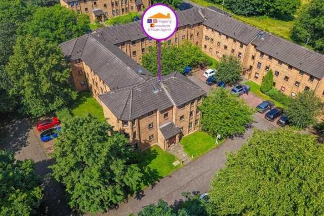 1 bed property, in Briarwood Court, £102,000