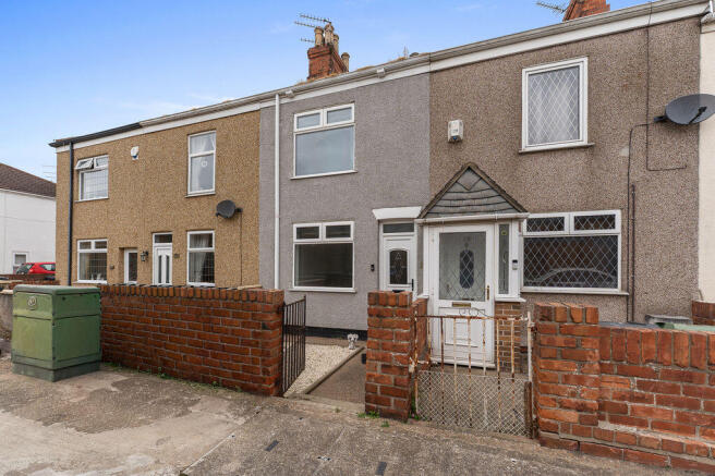 2 bed property, in Pelham Road, £112,500