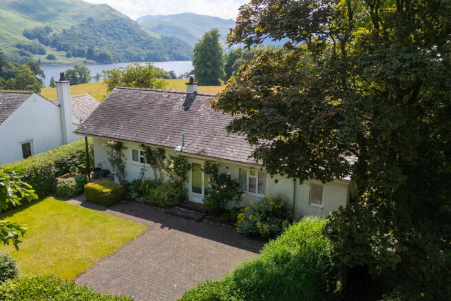 3 bed property, in Yan, £595,000