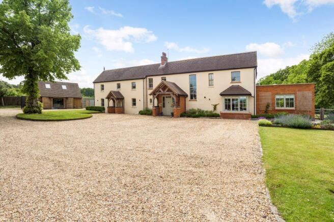 5 bed property, in Sulhamstead Road, £1,750,000
