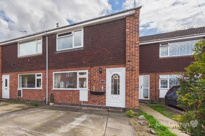 2 bed property, in Braddon Road, £205,000