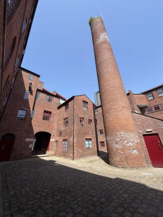 1 bed property, in Butcher Works, £110,000