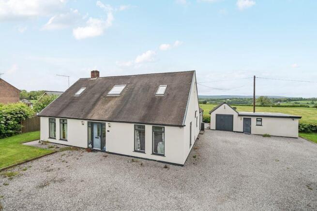 4 bed property, in Sodylt Bank, £495,000