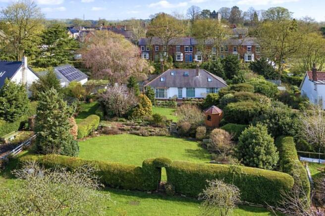 4 bed property, in Easingwold, £595,000
