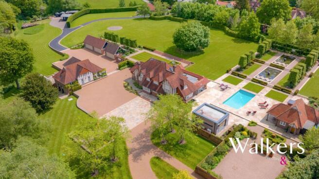 6 bed property, in Mill Green Road, £5,000,000