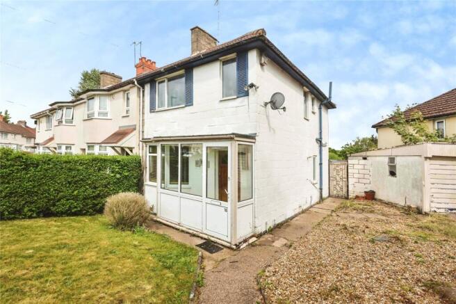 3 bed property, in Brookvale Park Road, £210,000