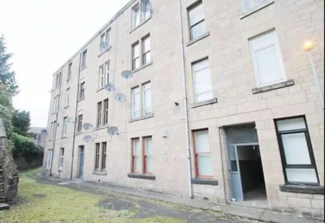 1 bed property, in Kilmory Terrace, £16,000