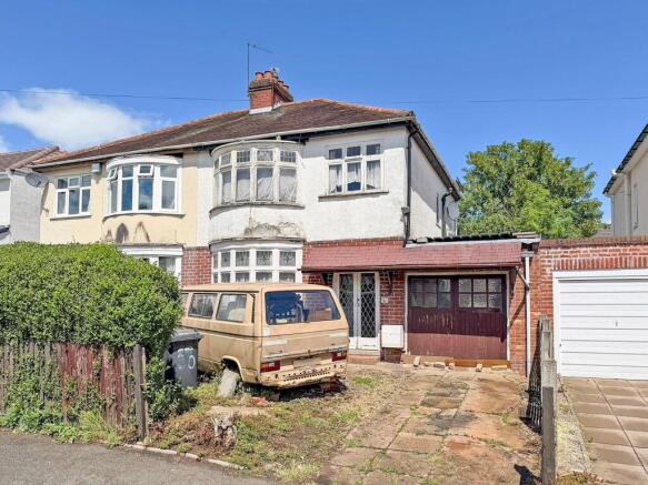3 bed property, in Burland Avenue, £175,000